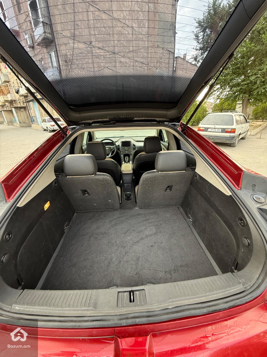 Chevrolet Volt 1 - image 7