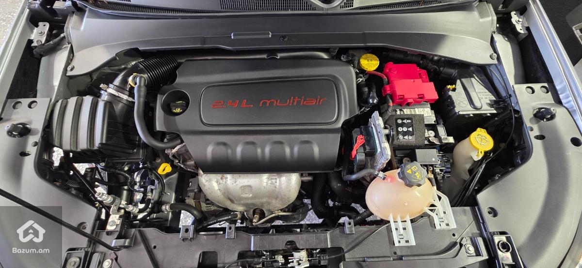 Jeep Compass - image 4