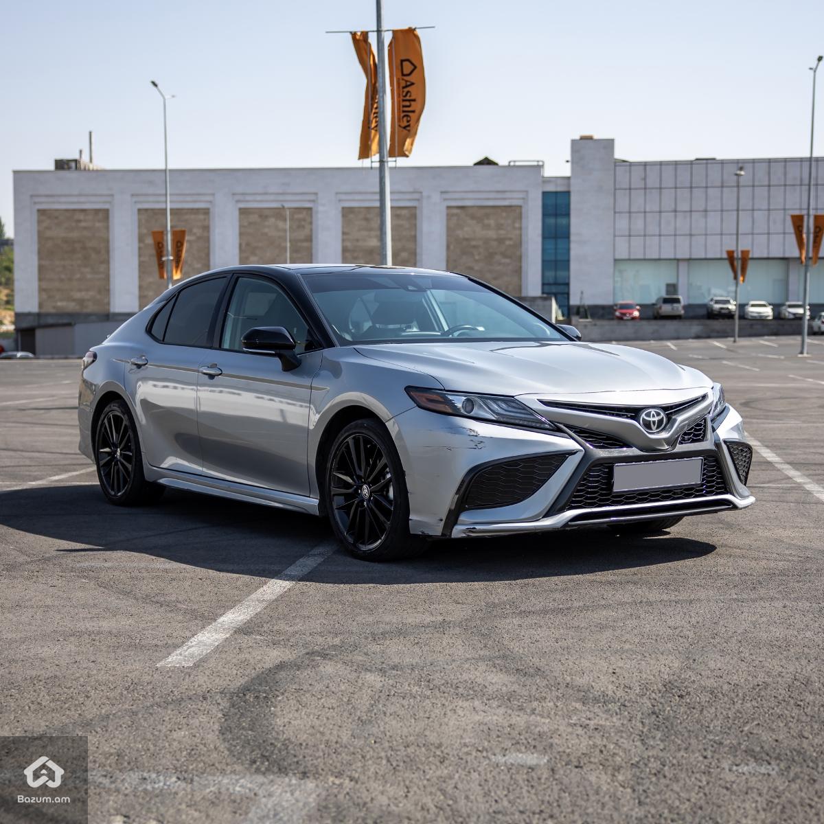 Toyota Camry XSE 2024 - image 3