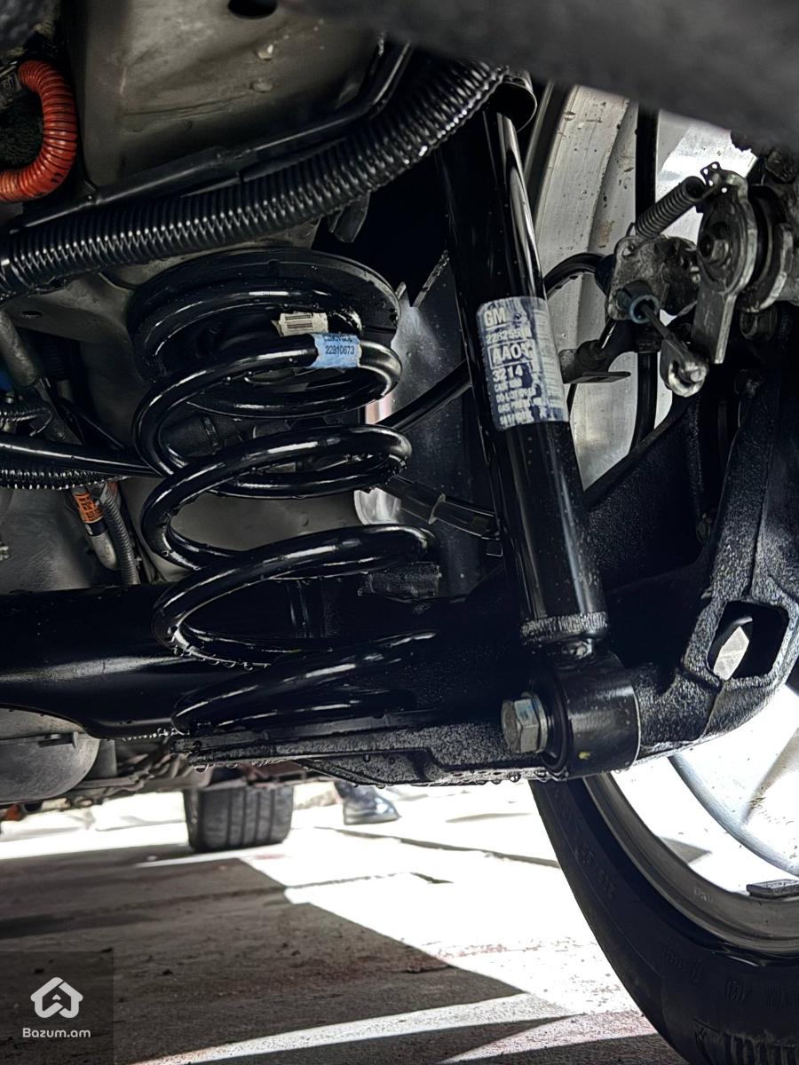 Chevrolet volt  - image 2