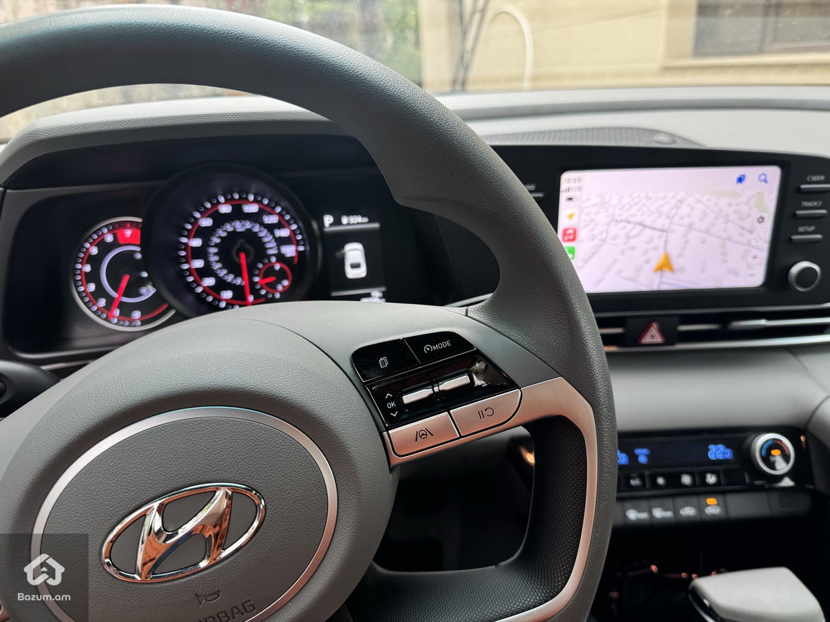 Hyundai Elantra 2023 Sel  - image 16