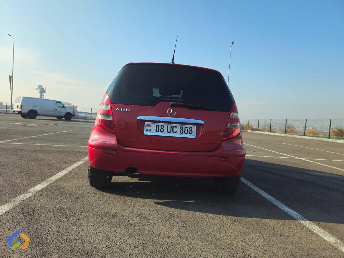 Mercedes benz A170 - image 8