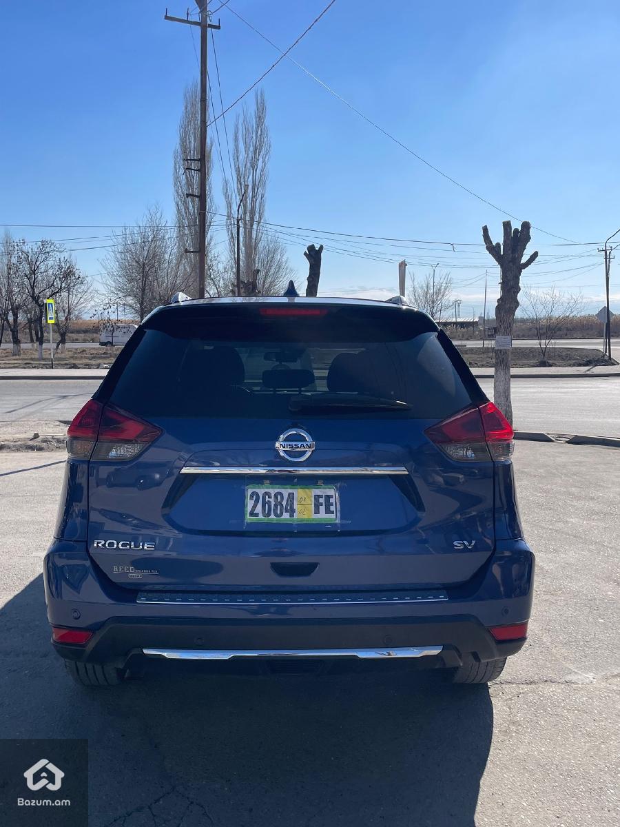 Nissan Rogue - image 6