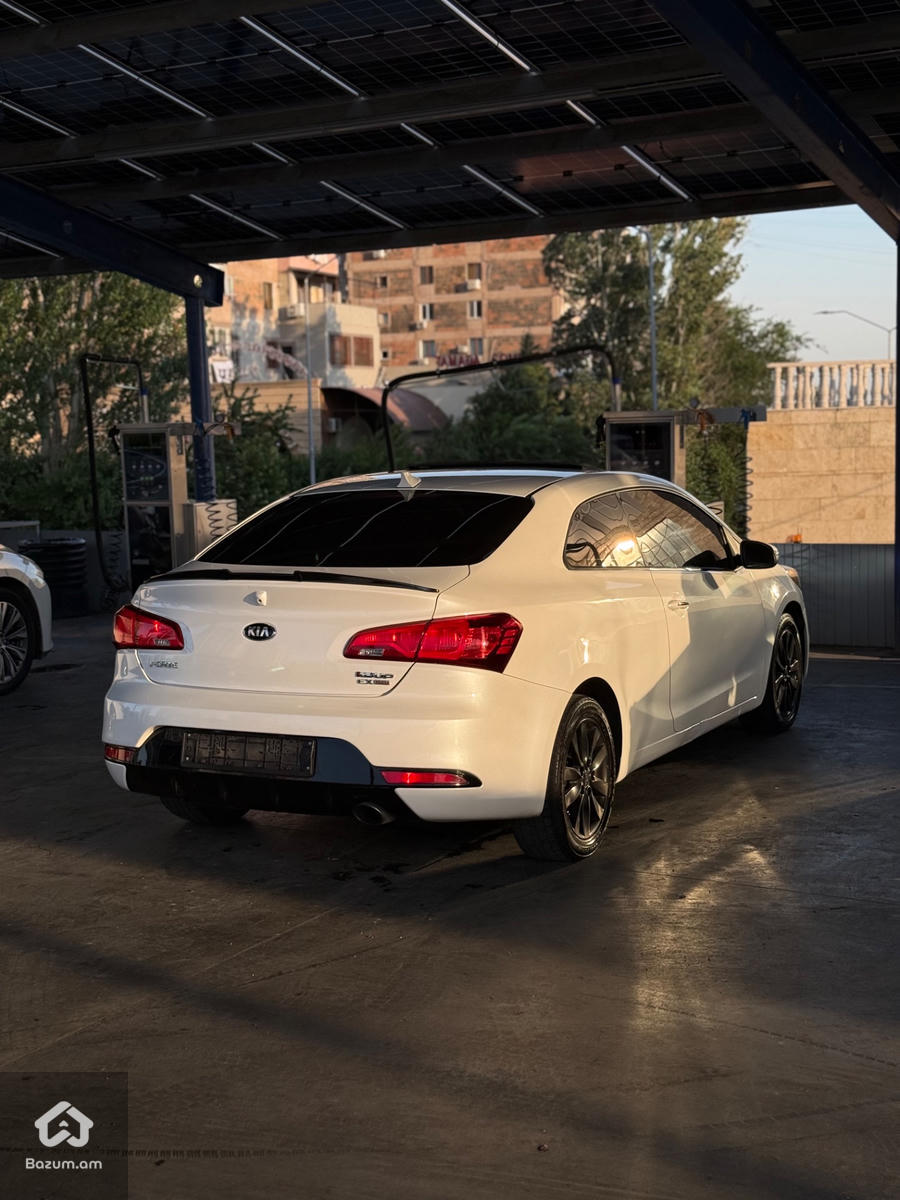 KIA FORTE KUPE - image 4