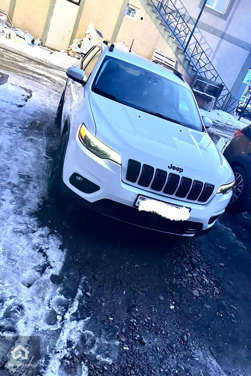 Jeep Cherokee 4x4 - image 2