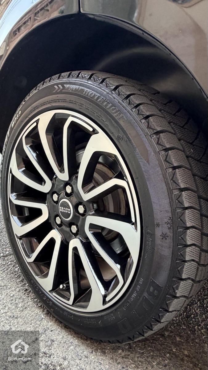 Range Rover Vouge - image 6