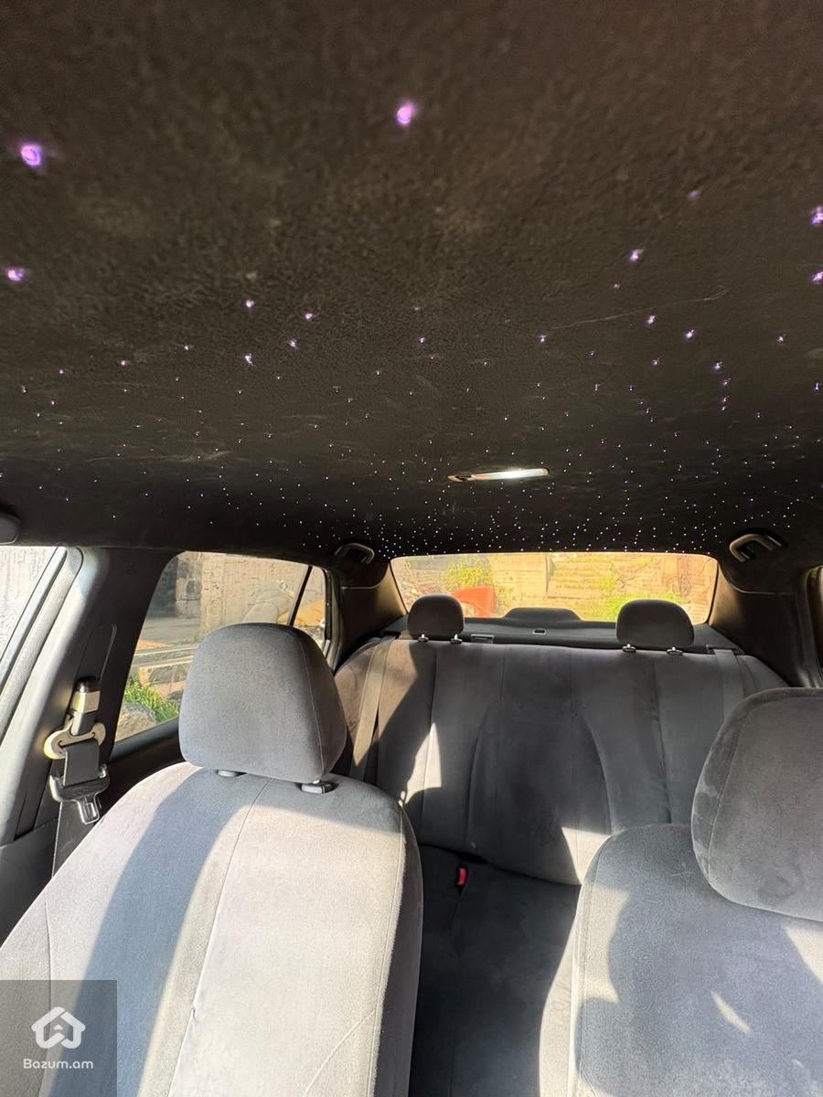 Nissan Versa - image 10