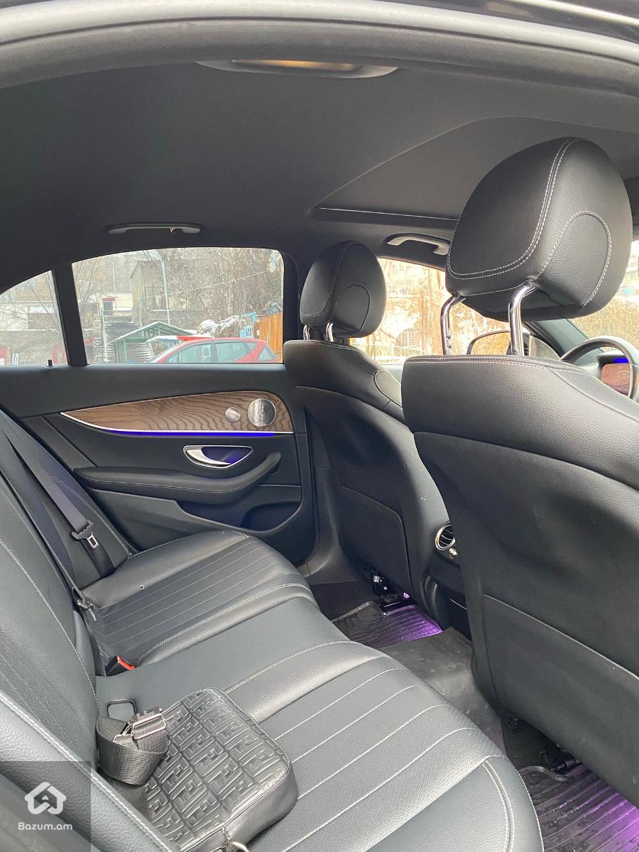 2020-2021 MERCEDES-BENZ E350 - image 11