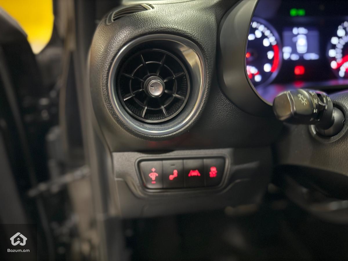 Kia Forte Gt-line - image 7