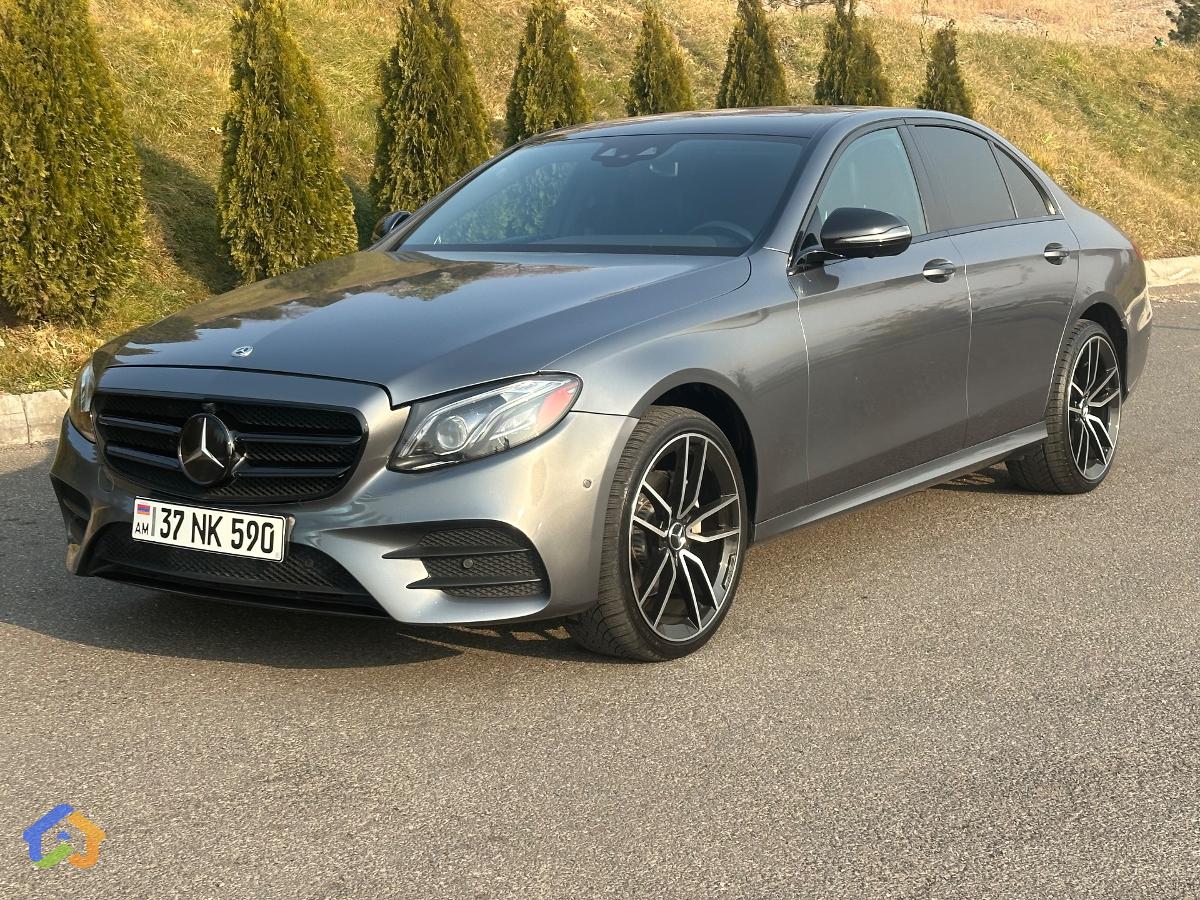 Mercedes E300 - image 2