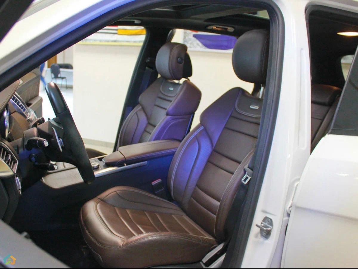 MERCEDES-BENZ ML63 AMG W166 - image 9