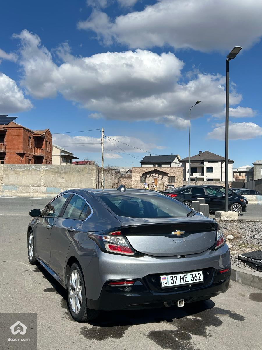 Chevrolet volt 2018 premier+ - image 5