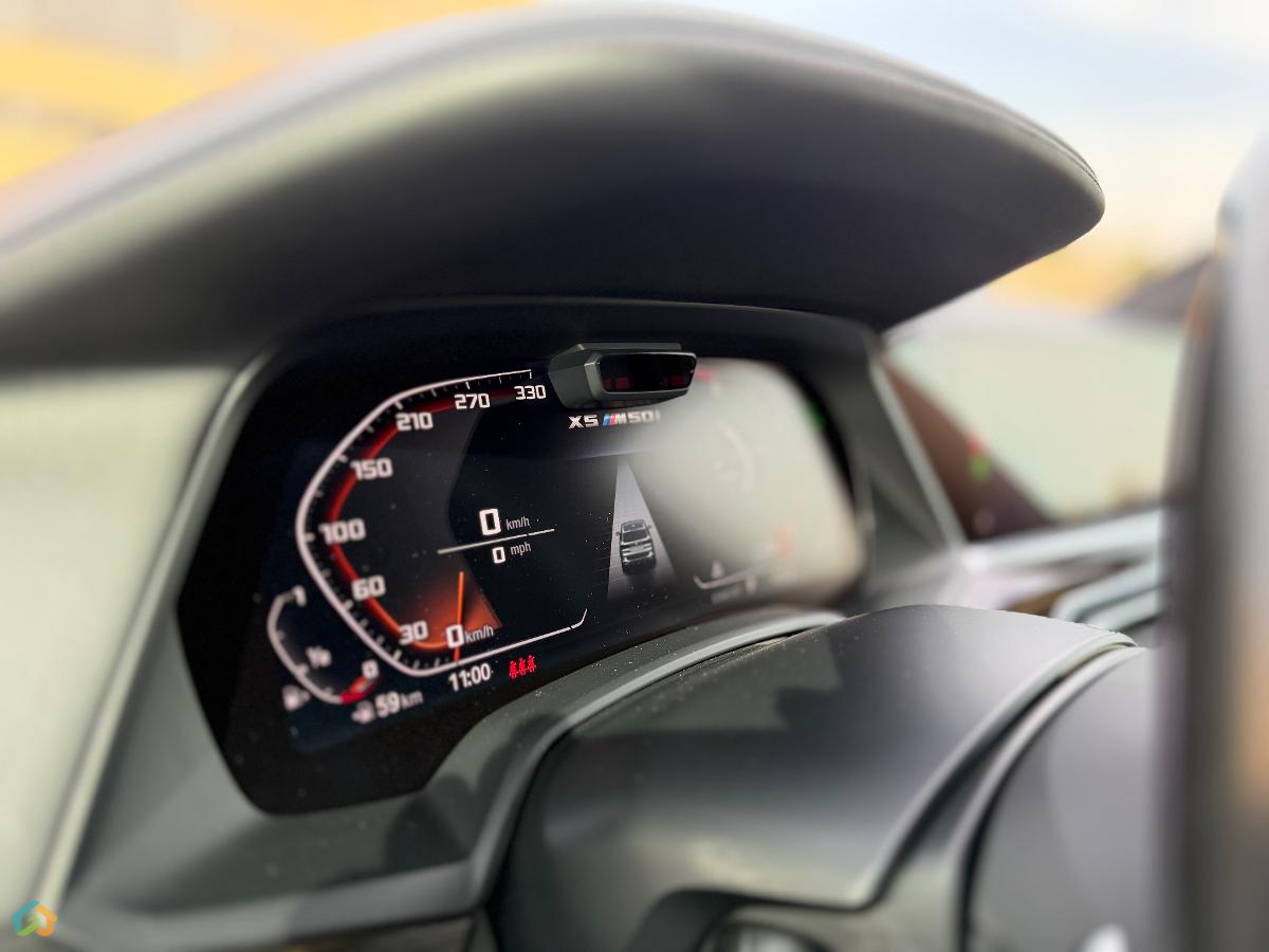 BMW X5 ,M50i - image 13