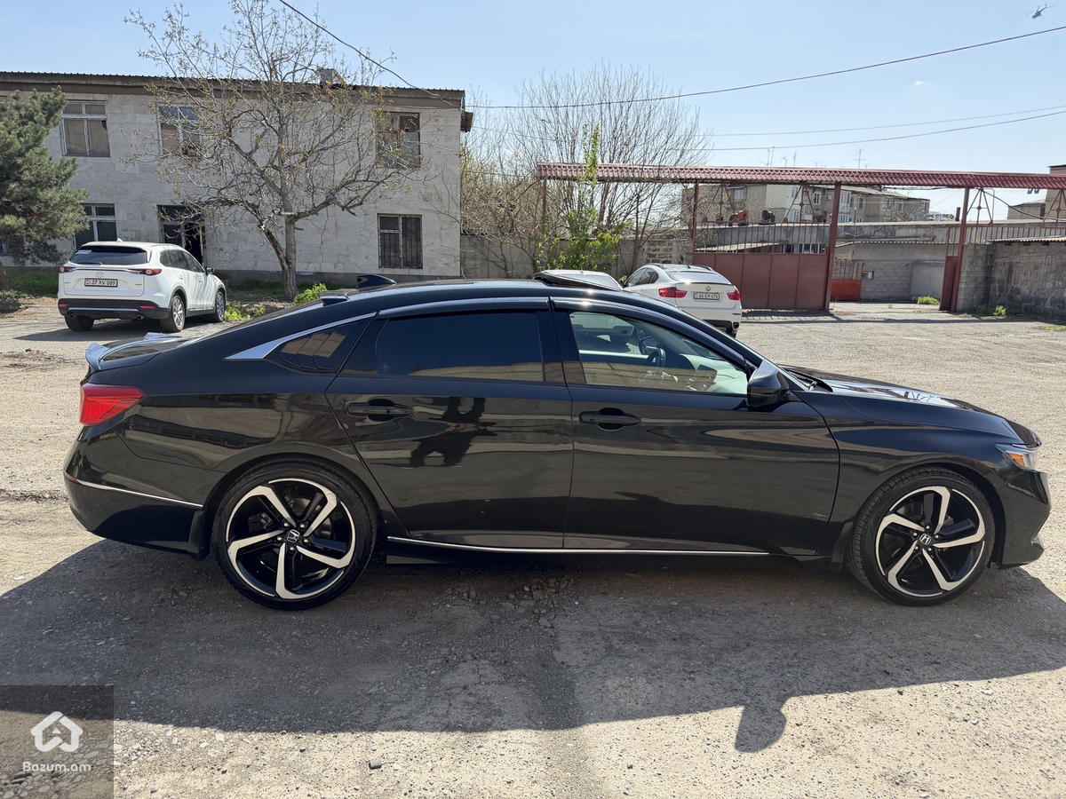 HONDA ACCORD EX-L HYBRID  - image 4