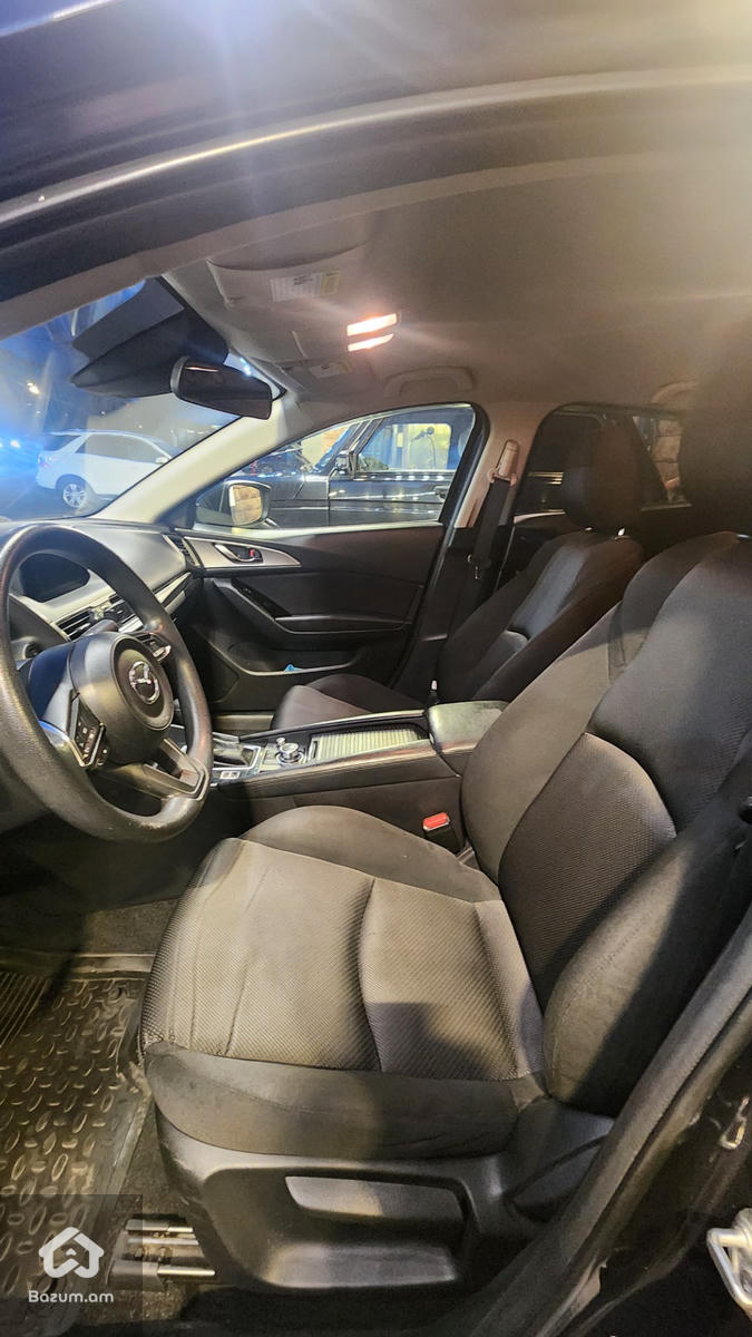 Mazda 3 sport - image 7