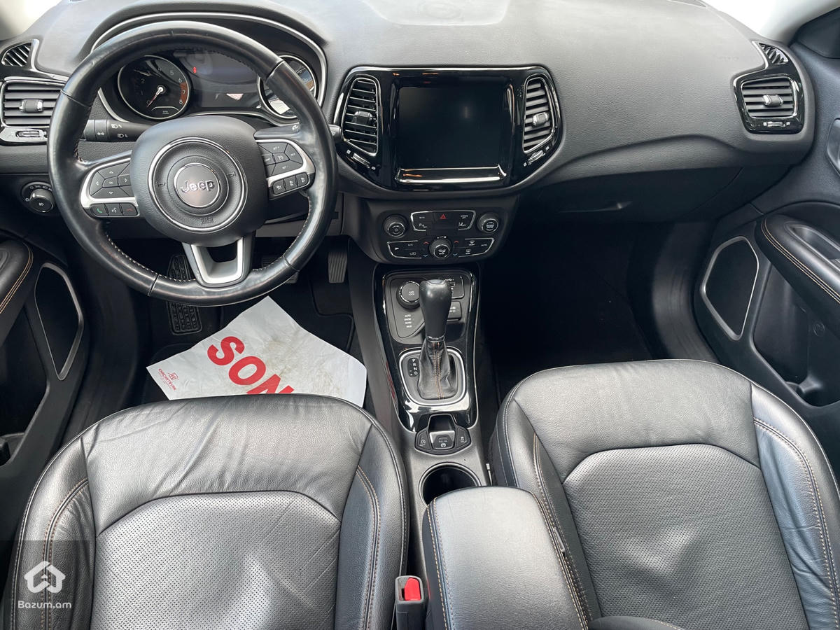 Jeep Compass Limited - image 7