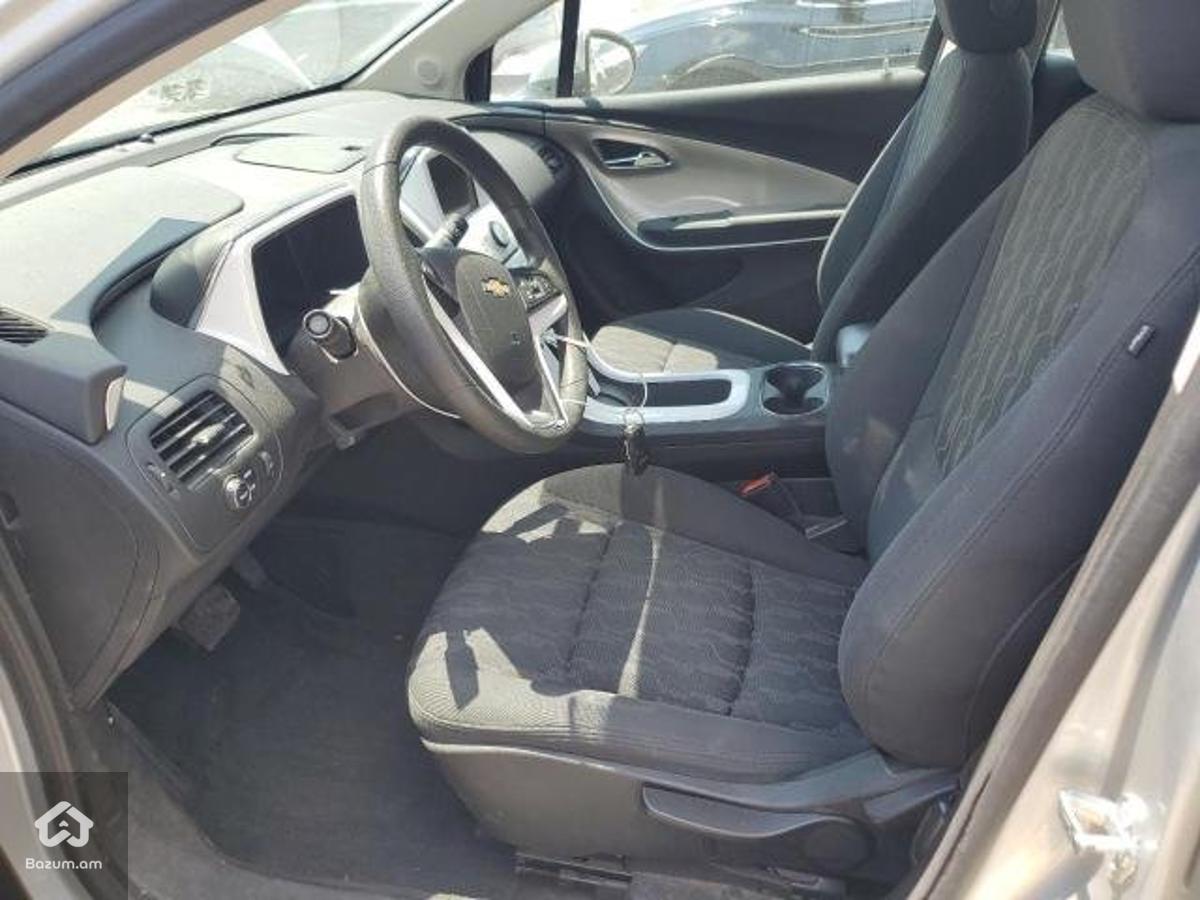 Վաճառվում է Chevrolet Volt (2013 թ.) ճանապարհից - image 9