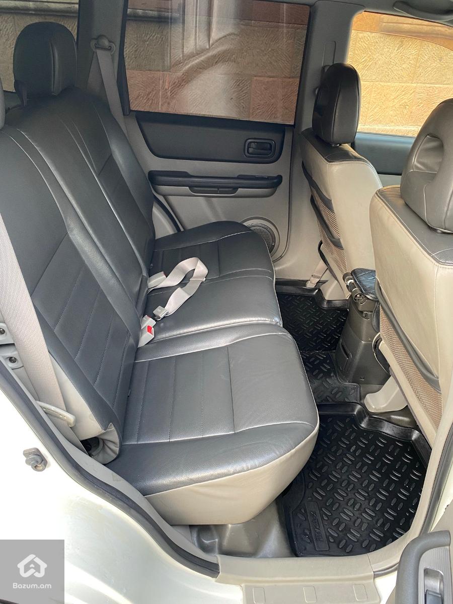 Nissan X-trail - image 11