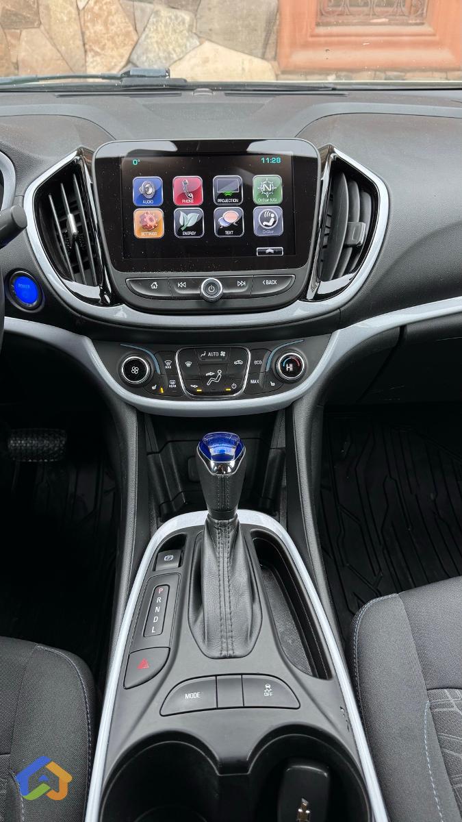 Chevrolet Volt 2 - image 10