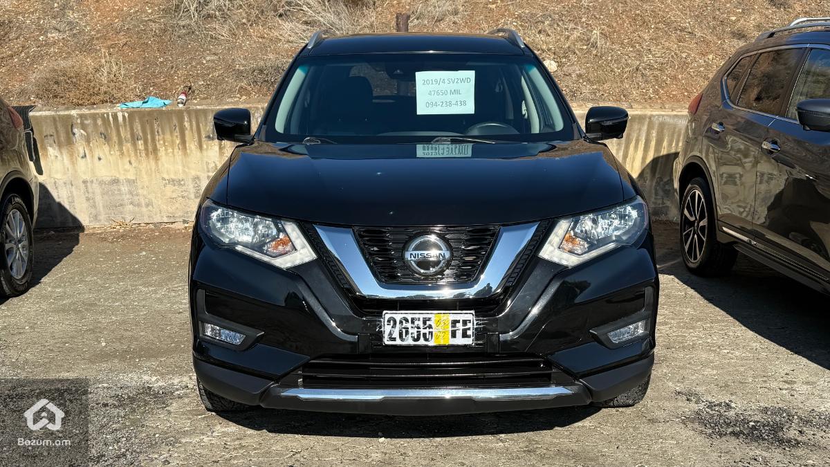 Nissan Rogue - image 3