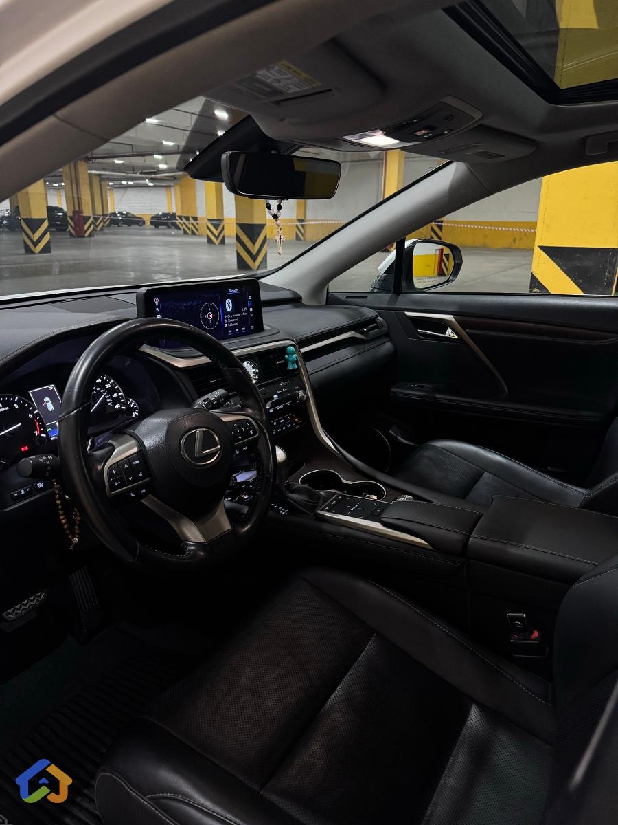 Lexus Rx350 - image 7