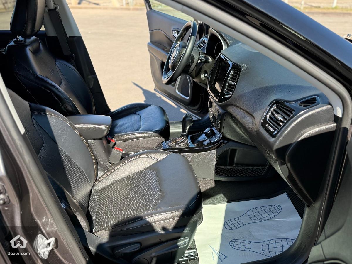 JEEP COMPASS LIMITED AWD 2019 - image 9