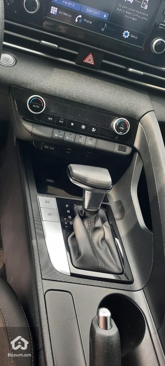Hyundai Elantra 2021 - image 7