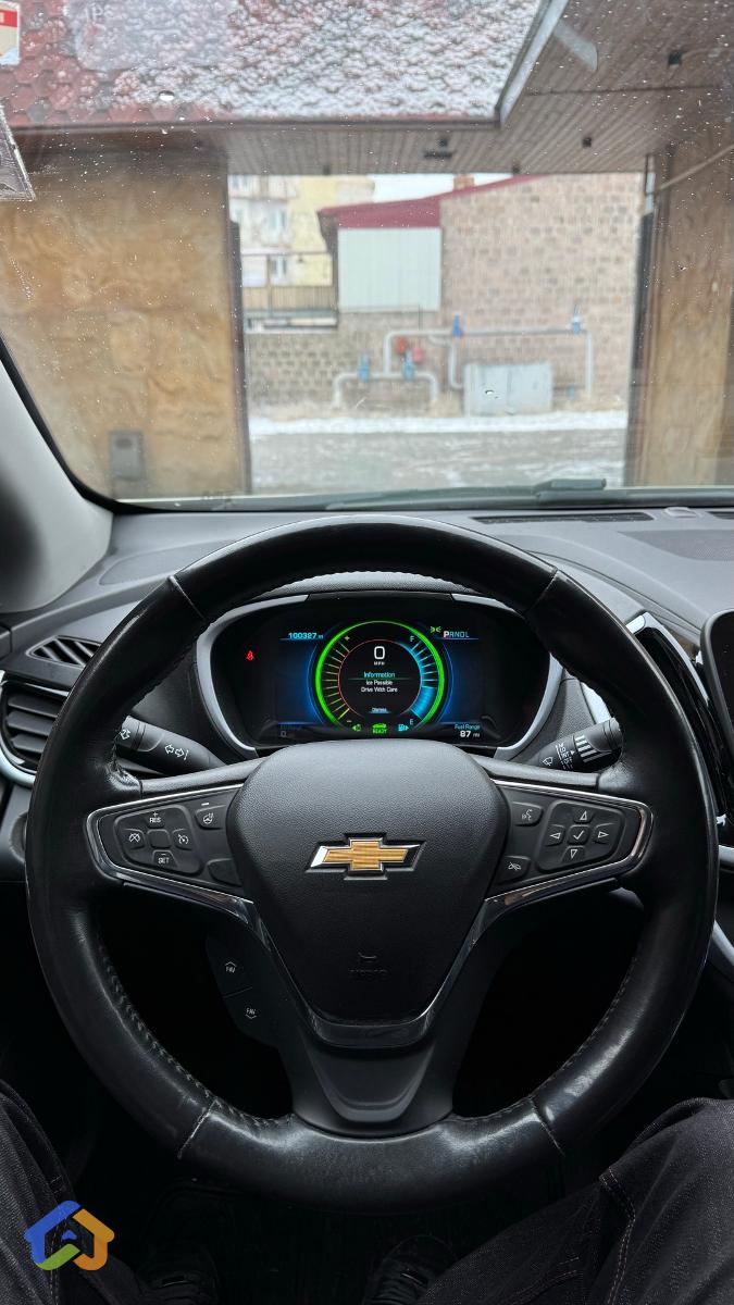 Chevrolet Volt 2 - image 9