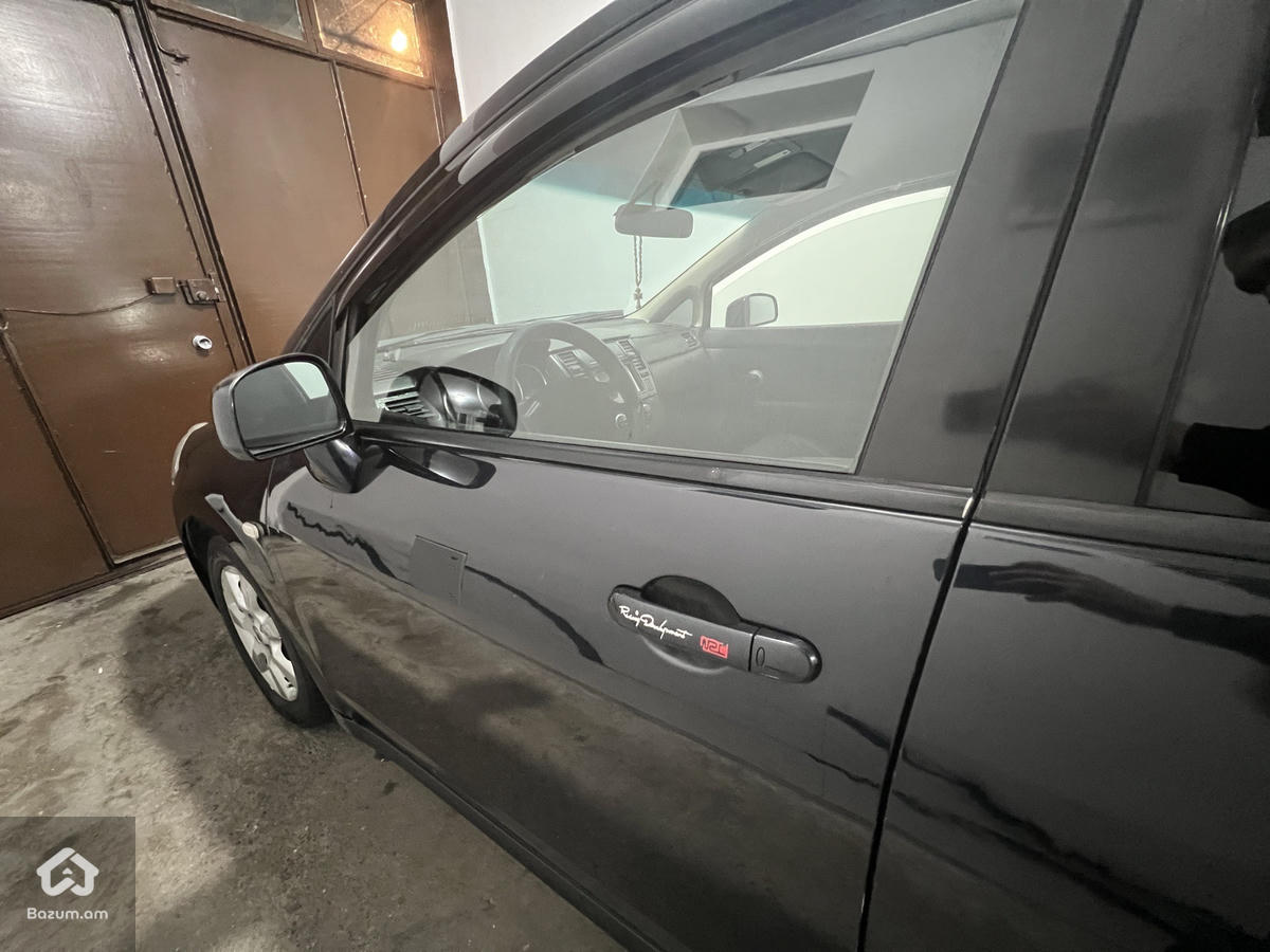 Nissan - image 7