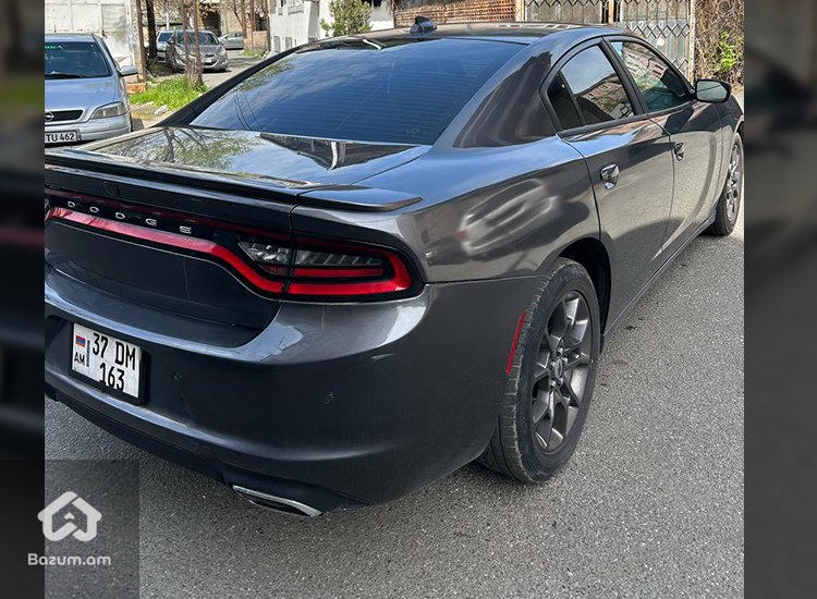 Dodge Charger GT Line - image 4