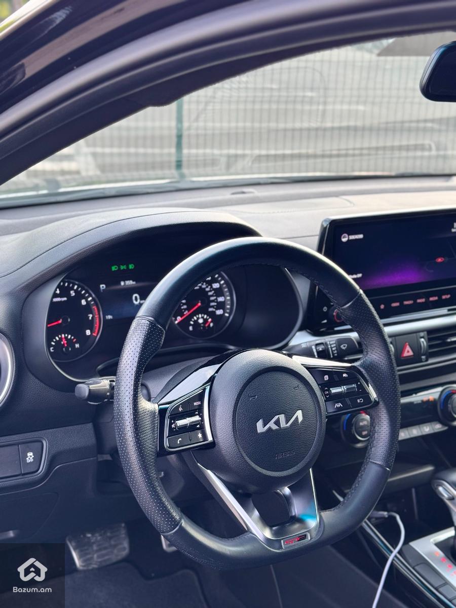 KIA FORTE 2022 Gt Line - image 6