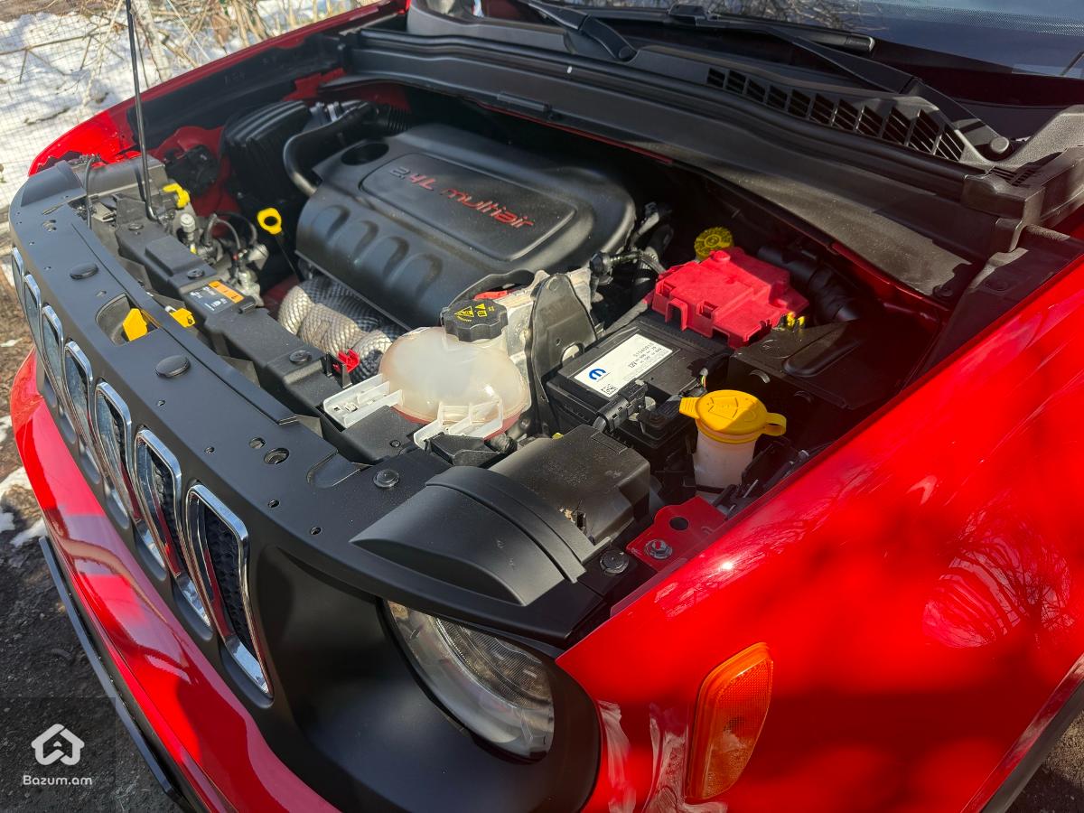 Jeep Renegade Latitude 4x4 2020թ.  - image 21