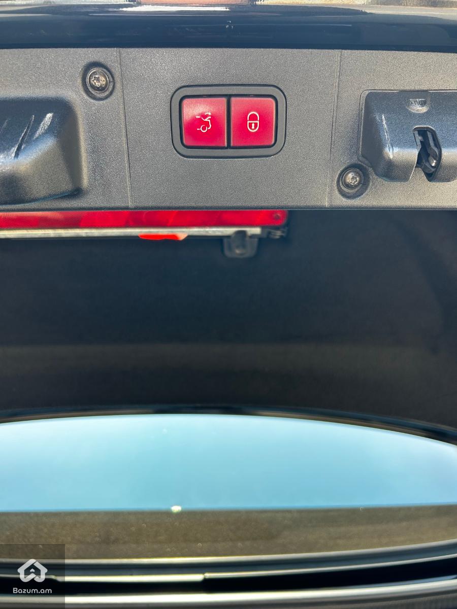 Merdedes Benz S500 W221 - image 25