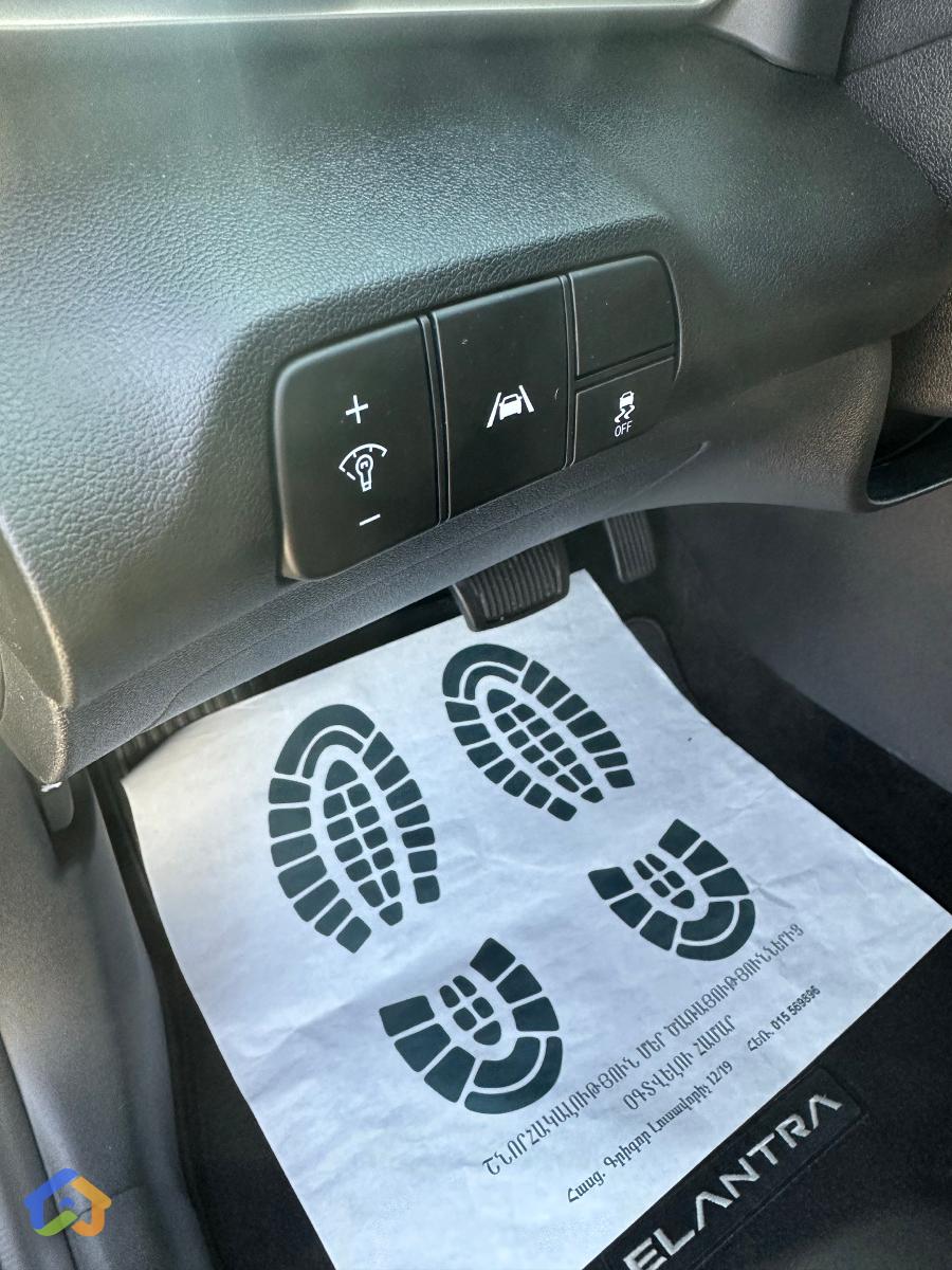 Hyundai Elantra CN7 - image 19