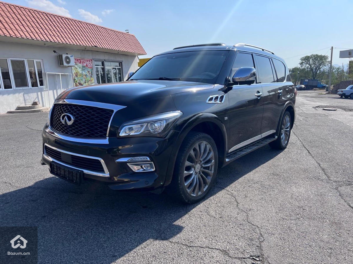 Infiniti QX80 - image 3