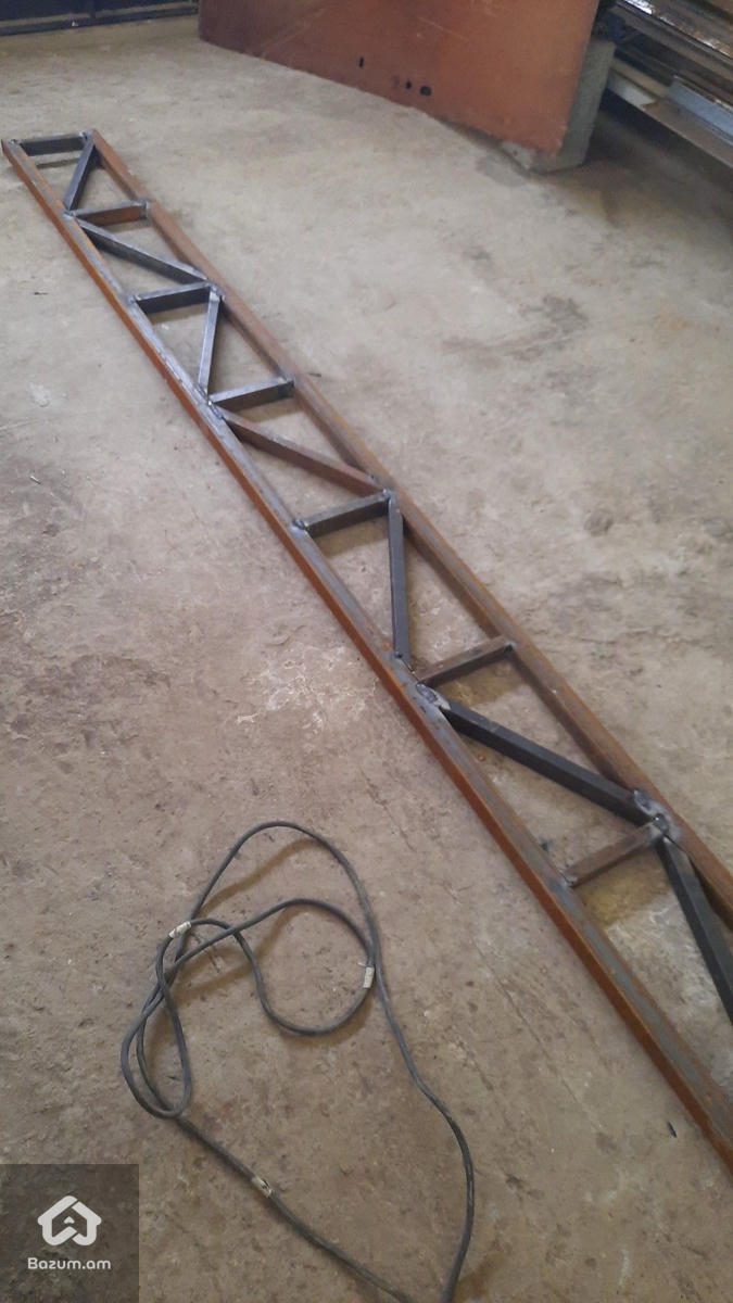 naves - image 2