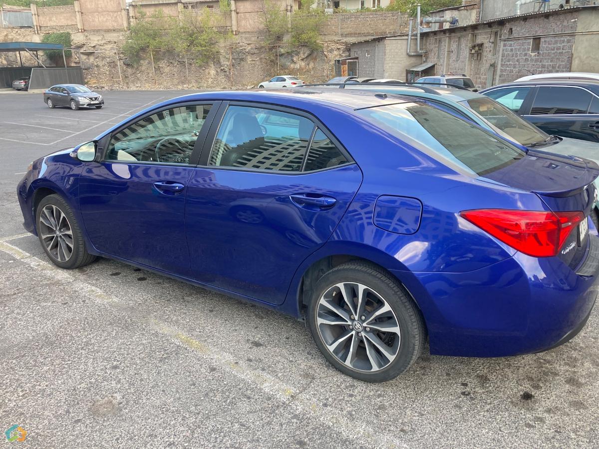 Toyota Corolla - image 4