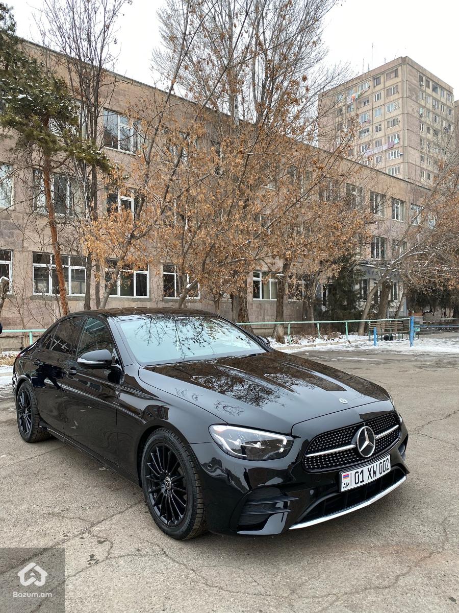 2020-2021 MERCEDES-BENZ E350 - image 3