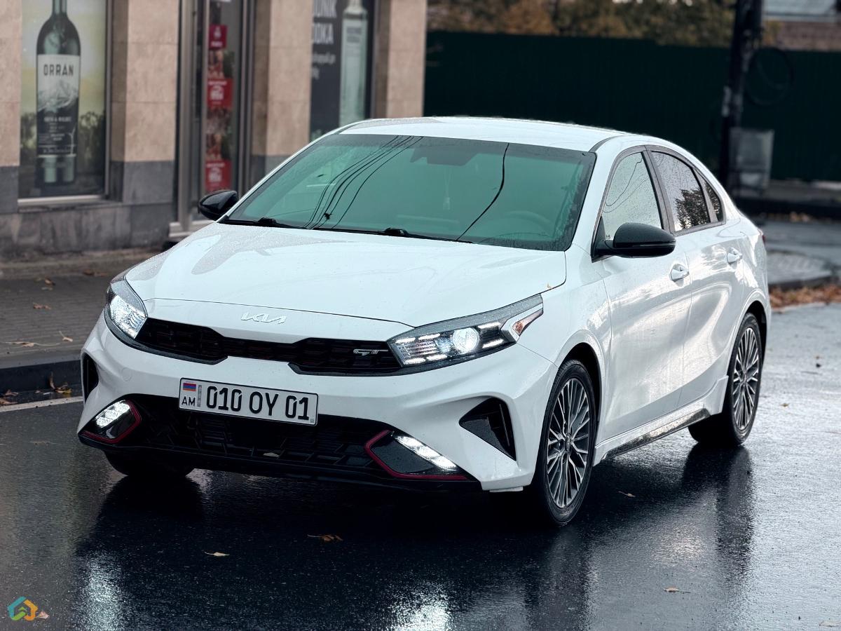 Kia Forte Gt-line - image 20