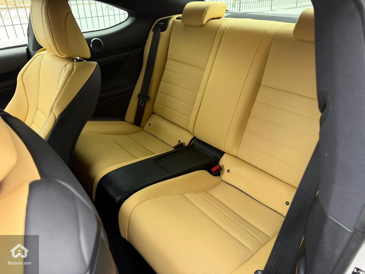 Lexus RC350  IS350 - image 9