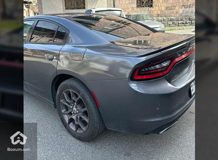 Dodge Charger GT Line - image 6