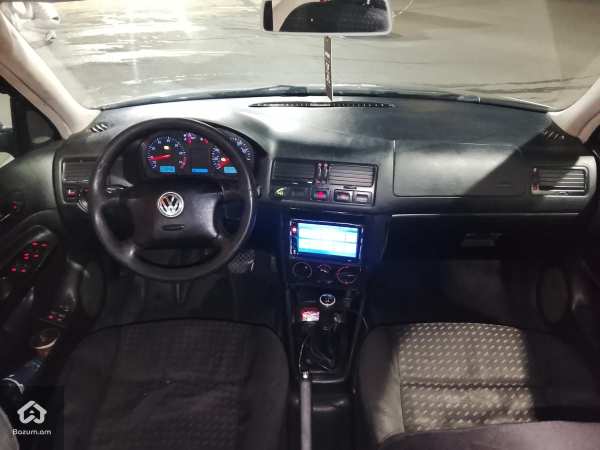 Volkswagen  - image 7