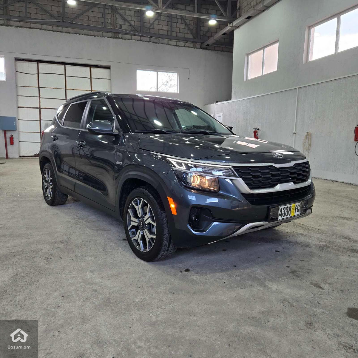 Kia Seltos - image 6