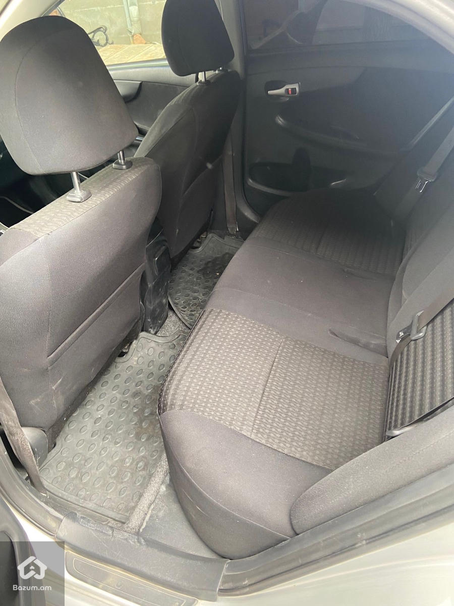Toyota - image 5