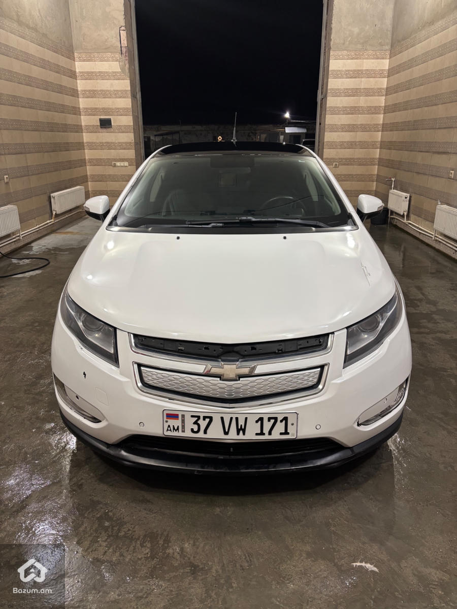Chevrolet volt - image 2