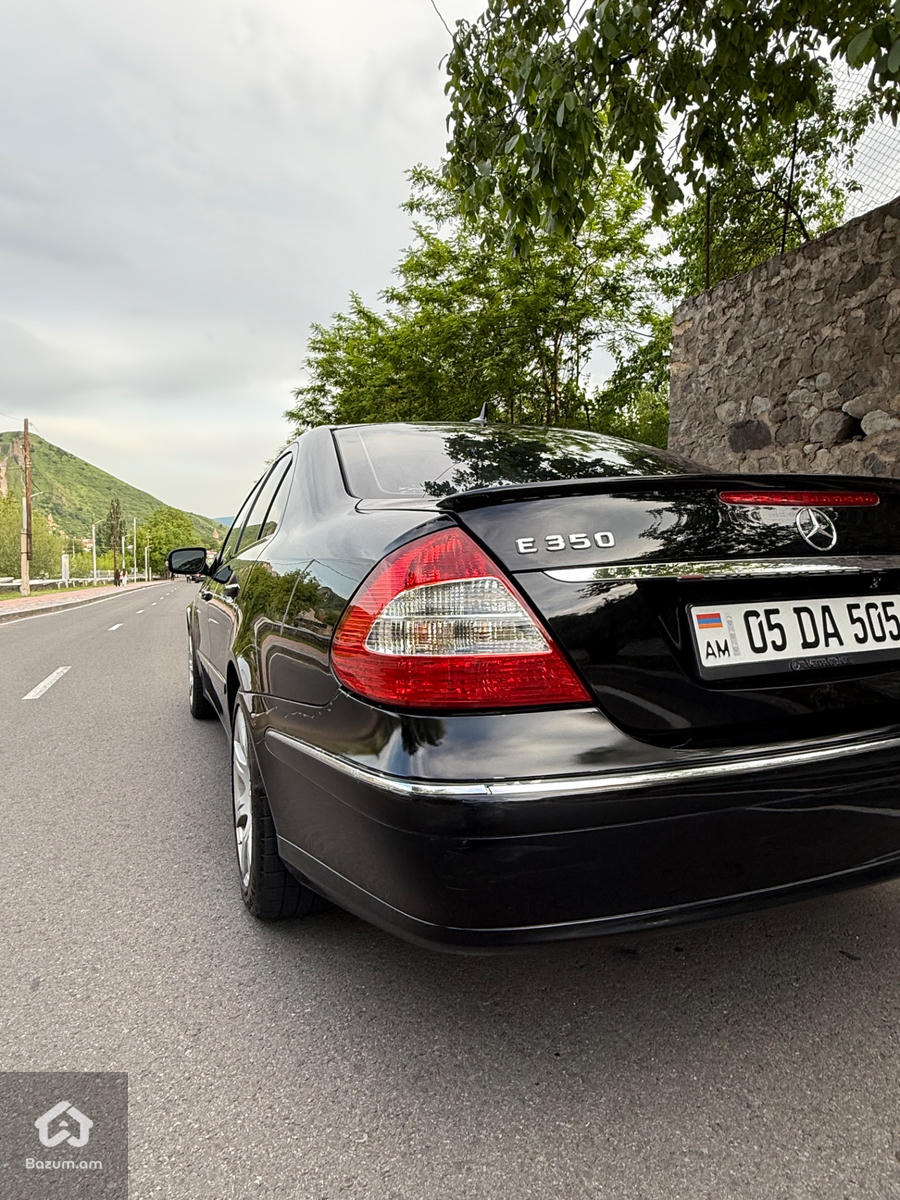 Mercedes-Benz E350 - image 4
