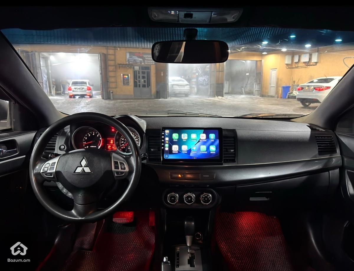 Mitsubishi Lancer - image 12