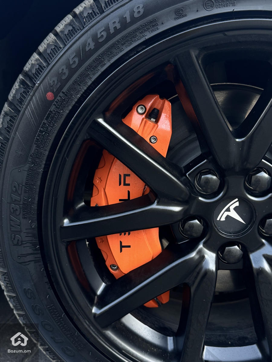 Tesla model 3 2023 - image 11