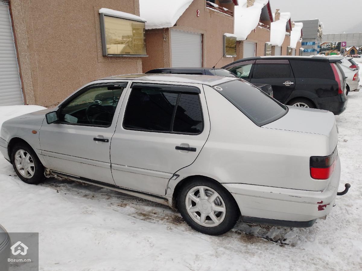 Volkswagen vento - image 3