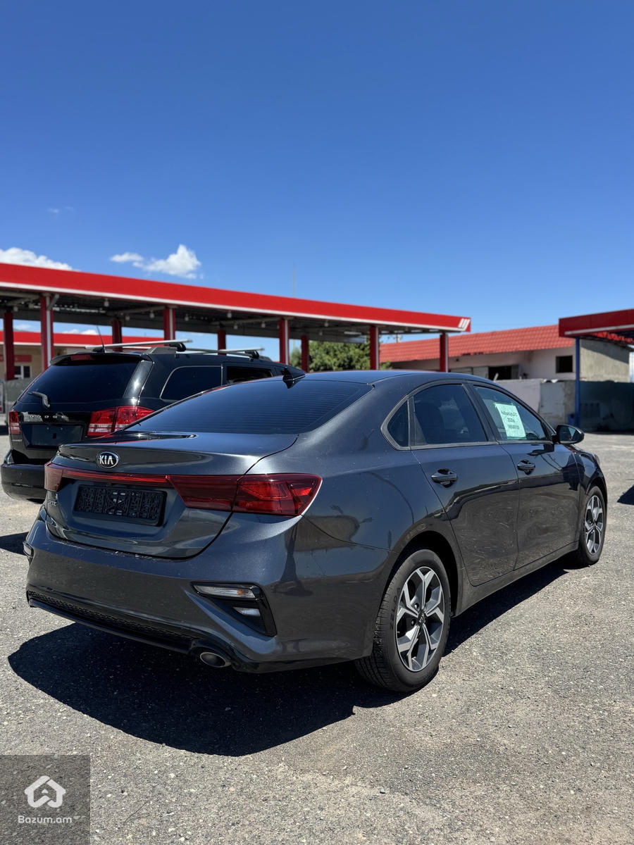 KIA FORTE - image 4